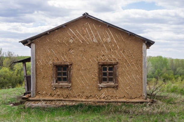 Atelier de construction de cabanes en torchis